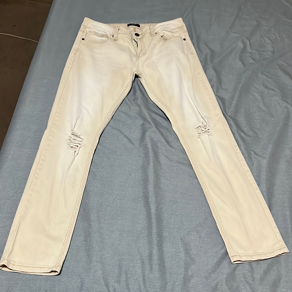 Skinny jeans
